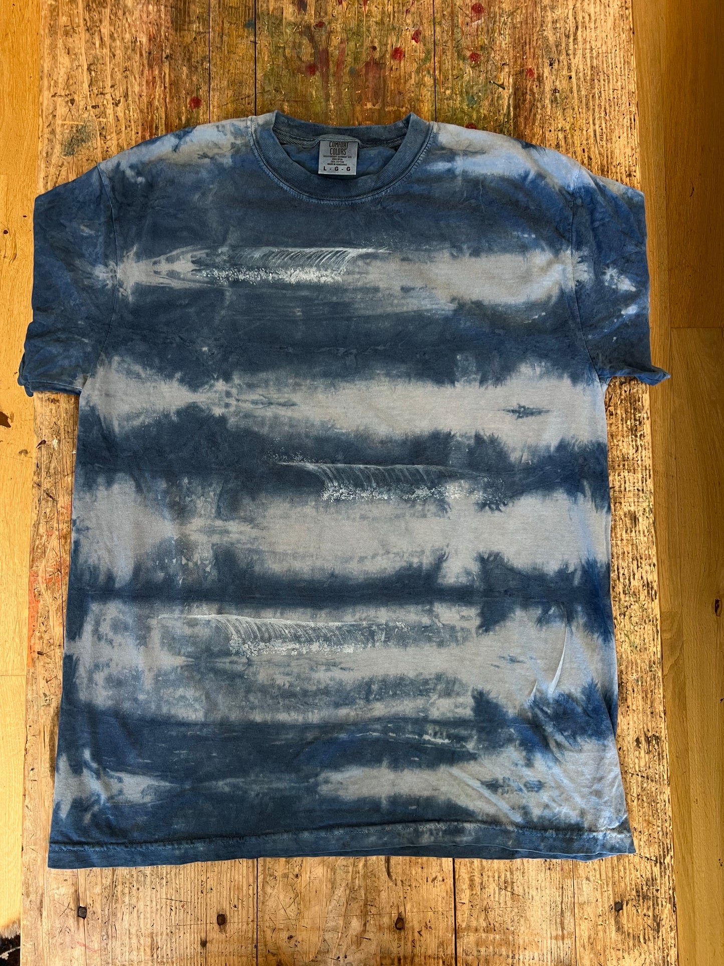INDIGO WAVE T SHIRT