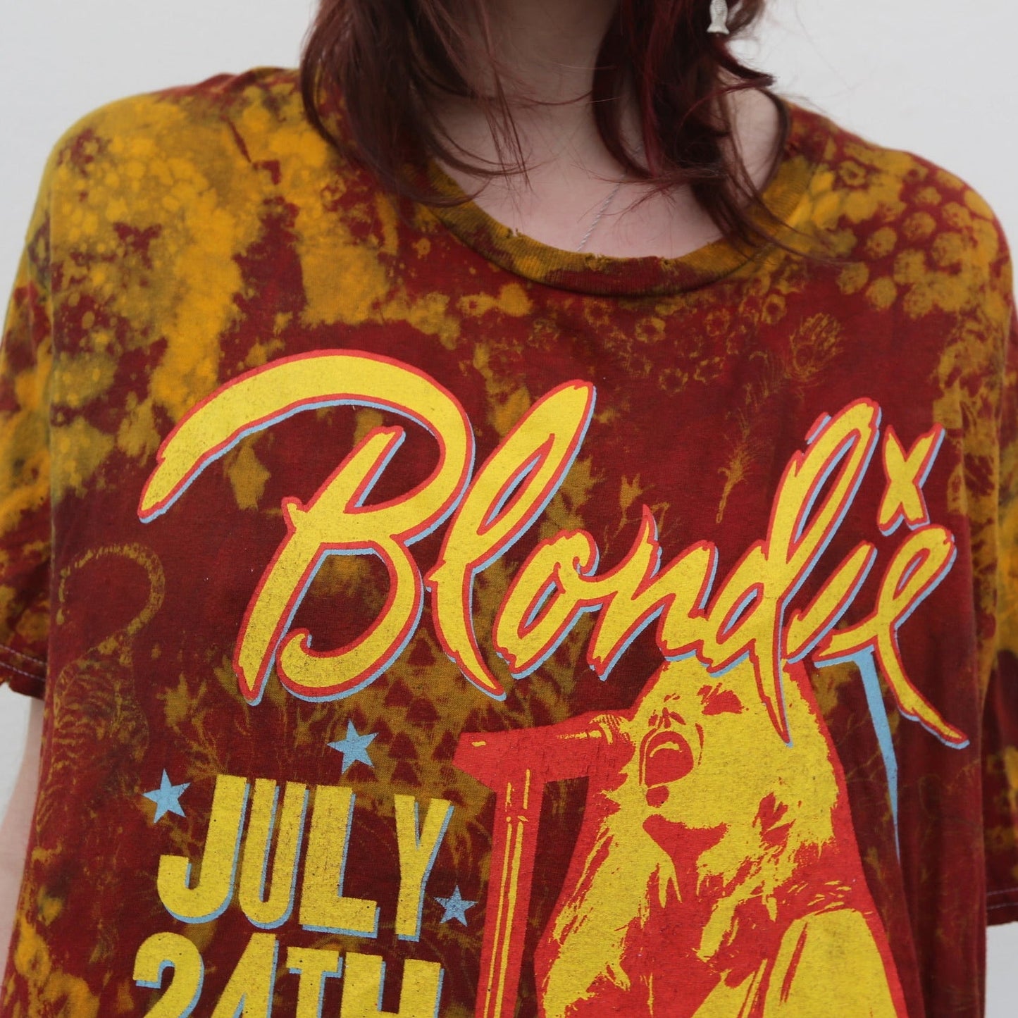 Blondie T