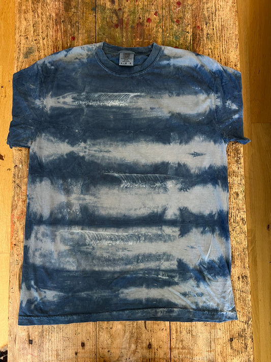 INDIGO WAVE T SHIRT